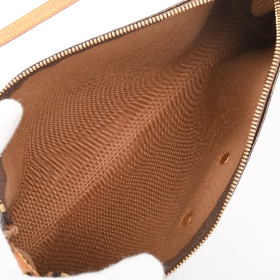 Louis Vuitton Shoulder — view 4