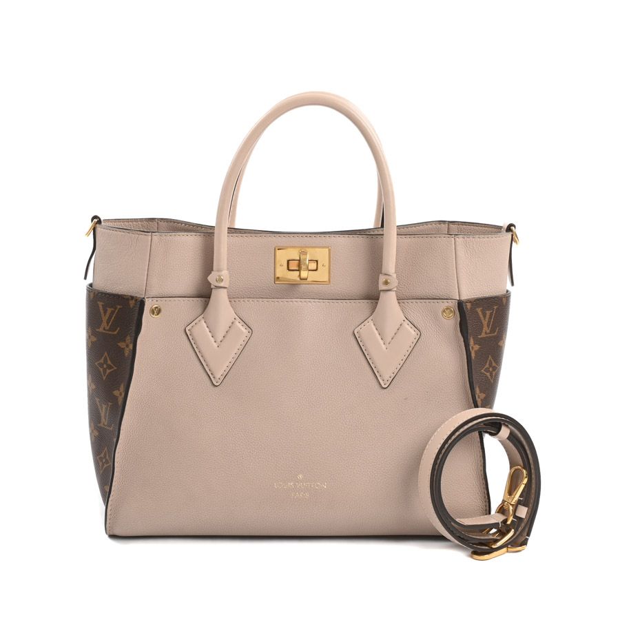 Louis Vuitton Handbag on My Side MM