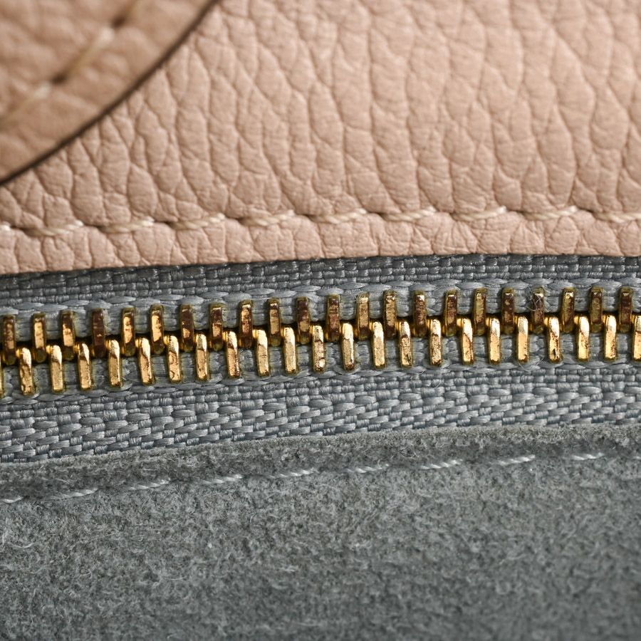 Louis Vuitton Handbag on My Side MM — view 9