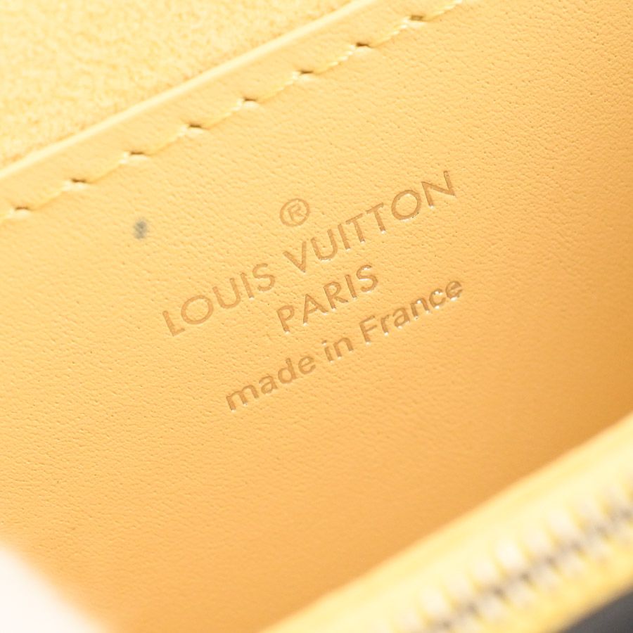 Louis Vuitton Shoulder Bag Dauphine BB — view 6