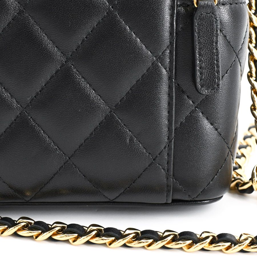 Chanel Shoulder Bag Chain Vanity — view 7