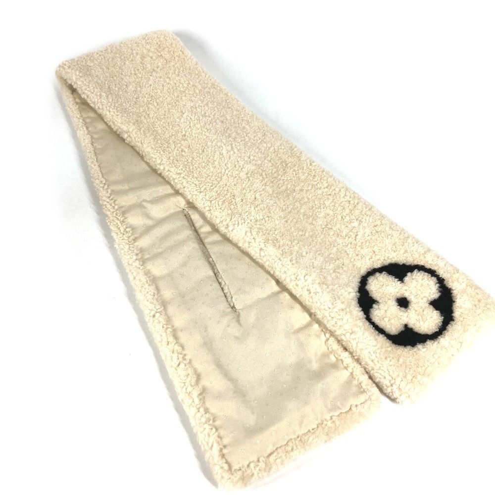 Louis Vuitton Scarf Echarpe Shirred Lamb Shearling Beige — view 2