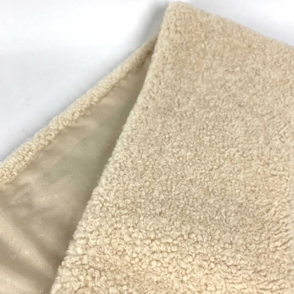Louis Vuitton Scarf Echarpe Shirred Lamb Shearling Beige — view 9