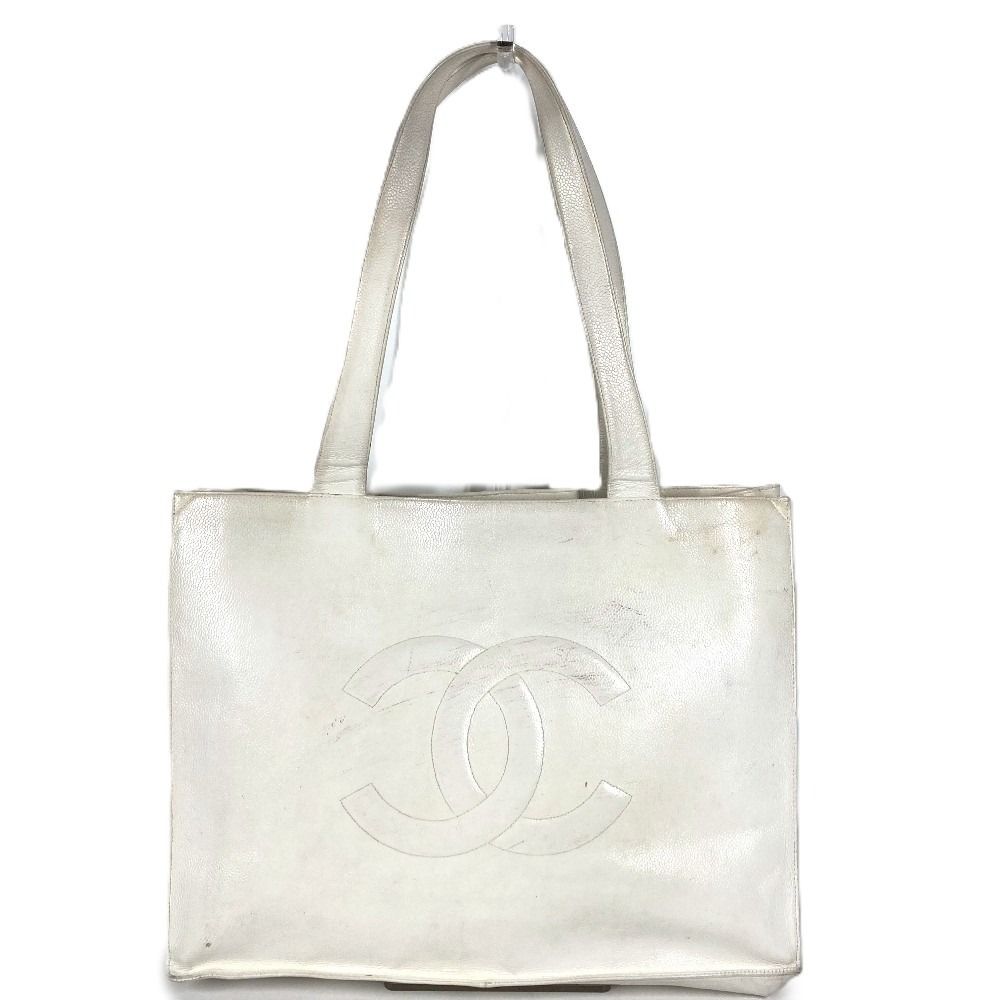 Chanel Shoulder Bag Logo CC Caviar Leather White