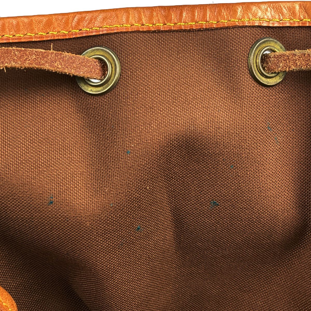 Louis Vuitton Noe Shoulder Drawstring Bag Monogram Brown — view 7