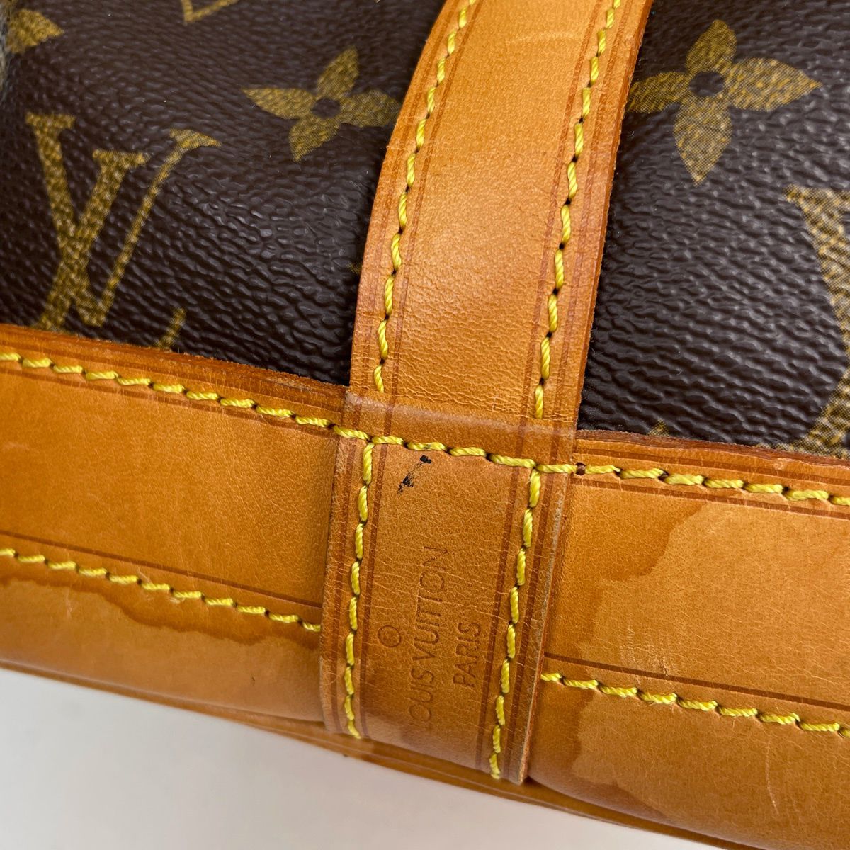 Louis Vuitton Noe Shoulder Drawstring Bag Monogram Brown — view 4