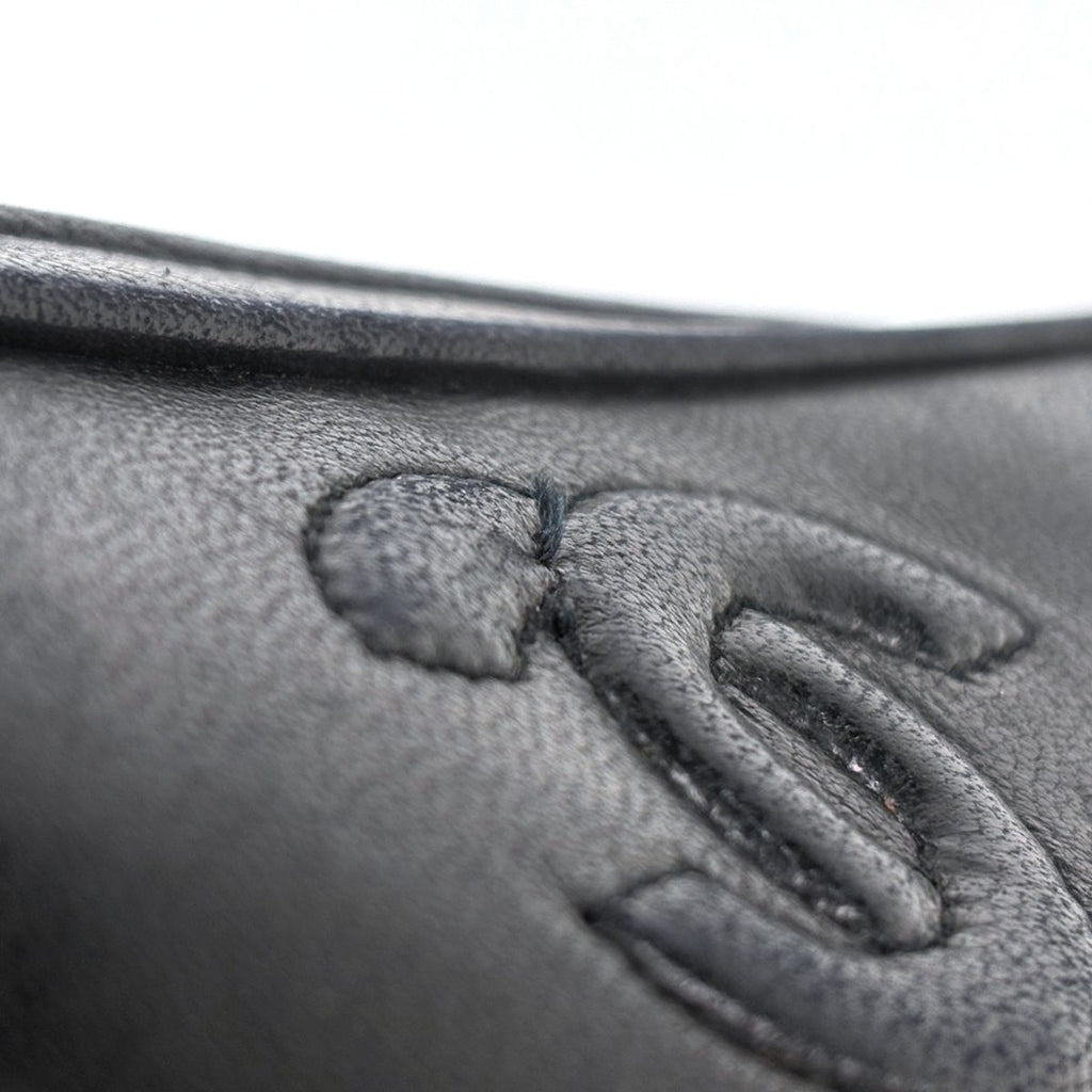 Chanel CC Logo Chain Shoulder Bag Quilted Fringe Leather Black — view 5