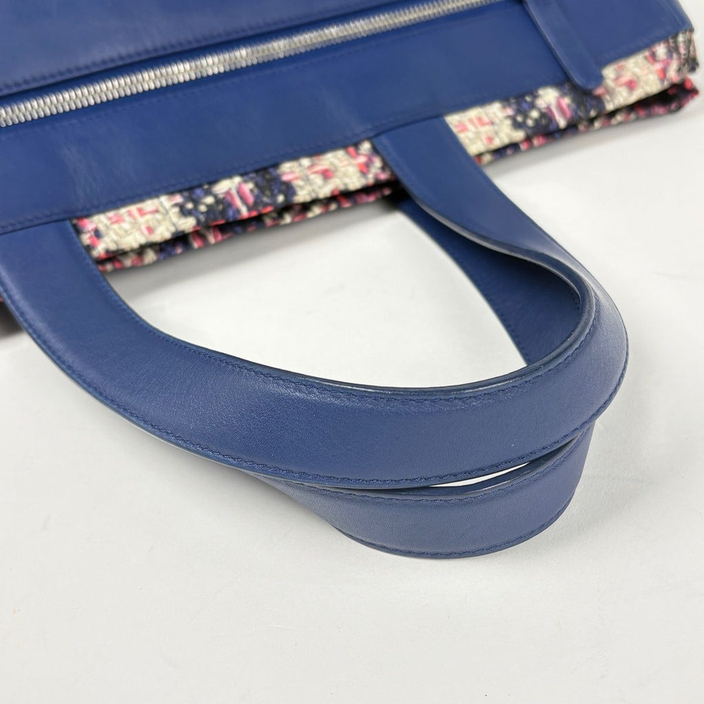 Chanel CC Logo Tote Tweed Print Nylon Navy Red Multicolor — view 6