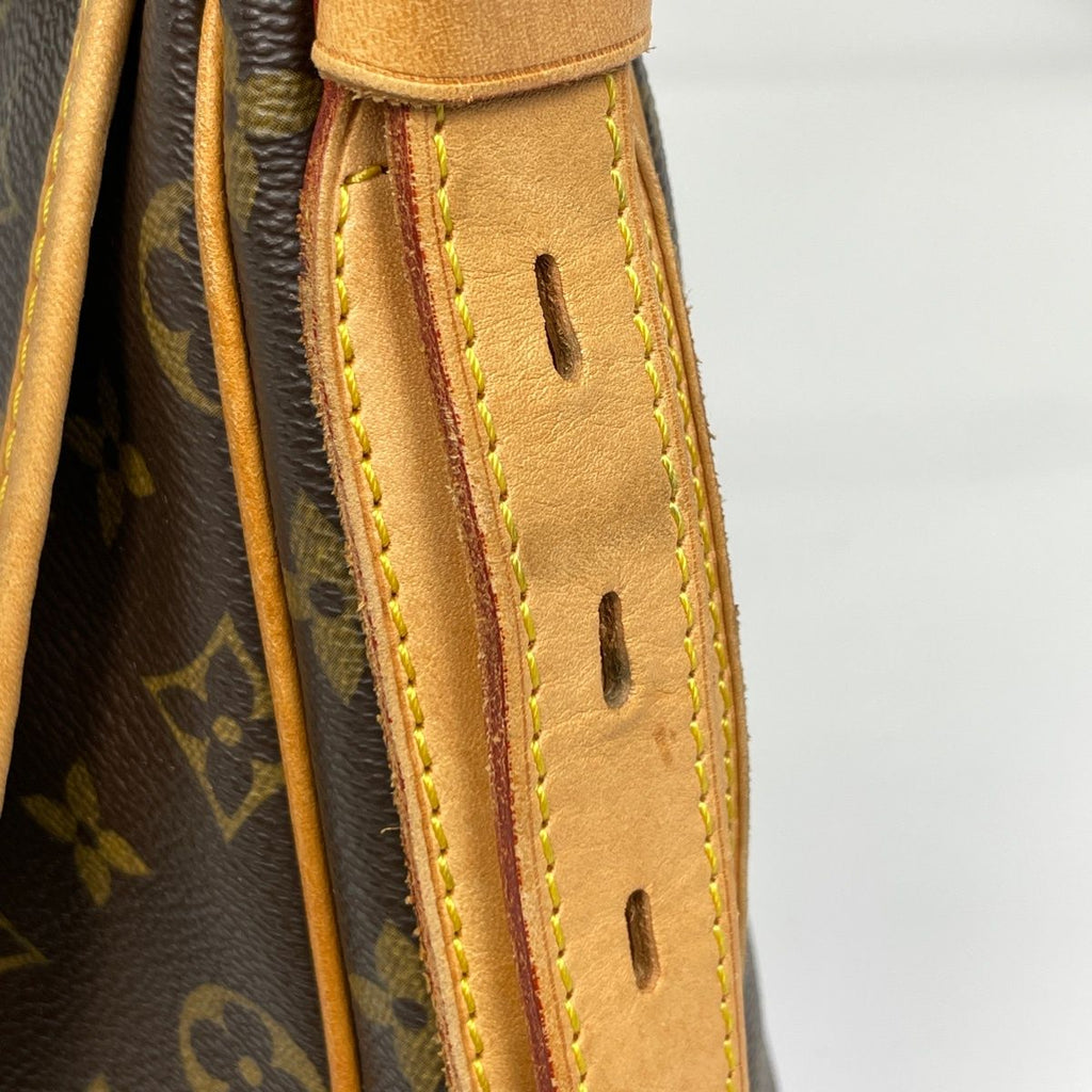 Louis Vuitton Tulum GM Shoulder Bag Monogram Brown — view 5