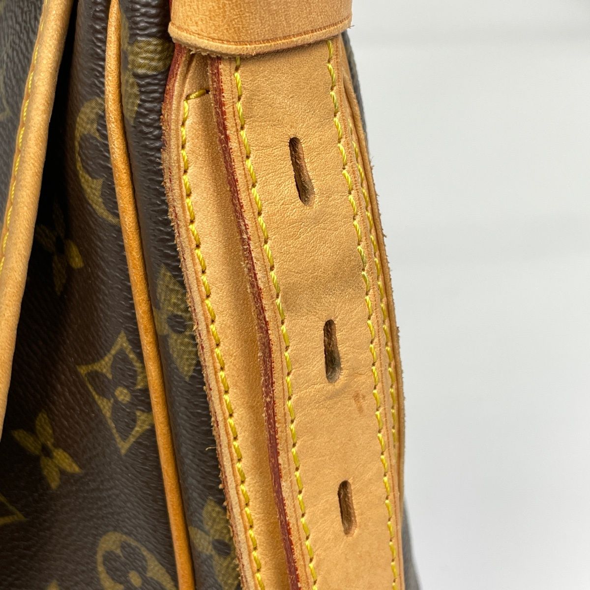 Louis Vuitton Tulum GM Shoulder Bag Monogram Brown — view 5