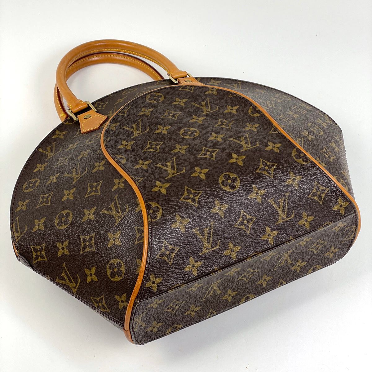 Louis Vuitton Ellipse MM Handbag Monogram Brown — view 2