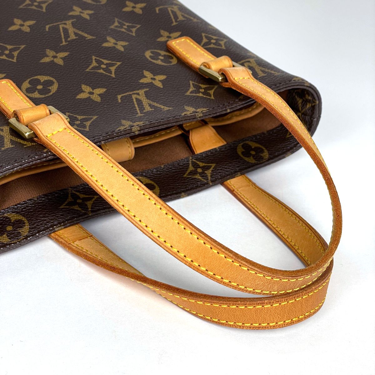 Louis Vuitton Vavin PM Handbag Monogram Brown — view 6