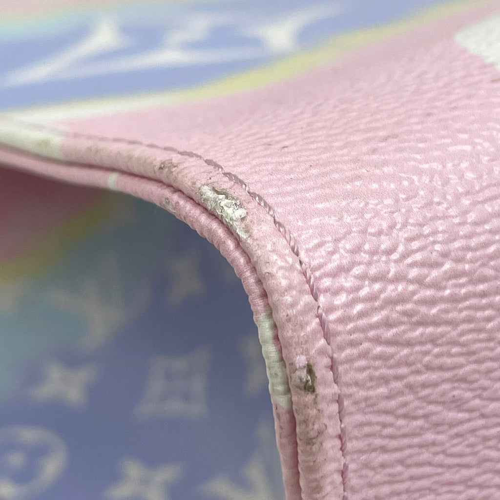 Louis Vuitton On The Go GM LV Escale Tote Monogram Giant Pastel — view 3