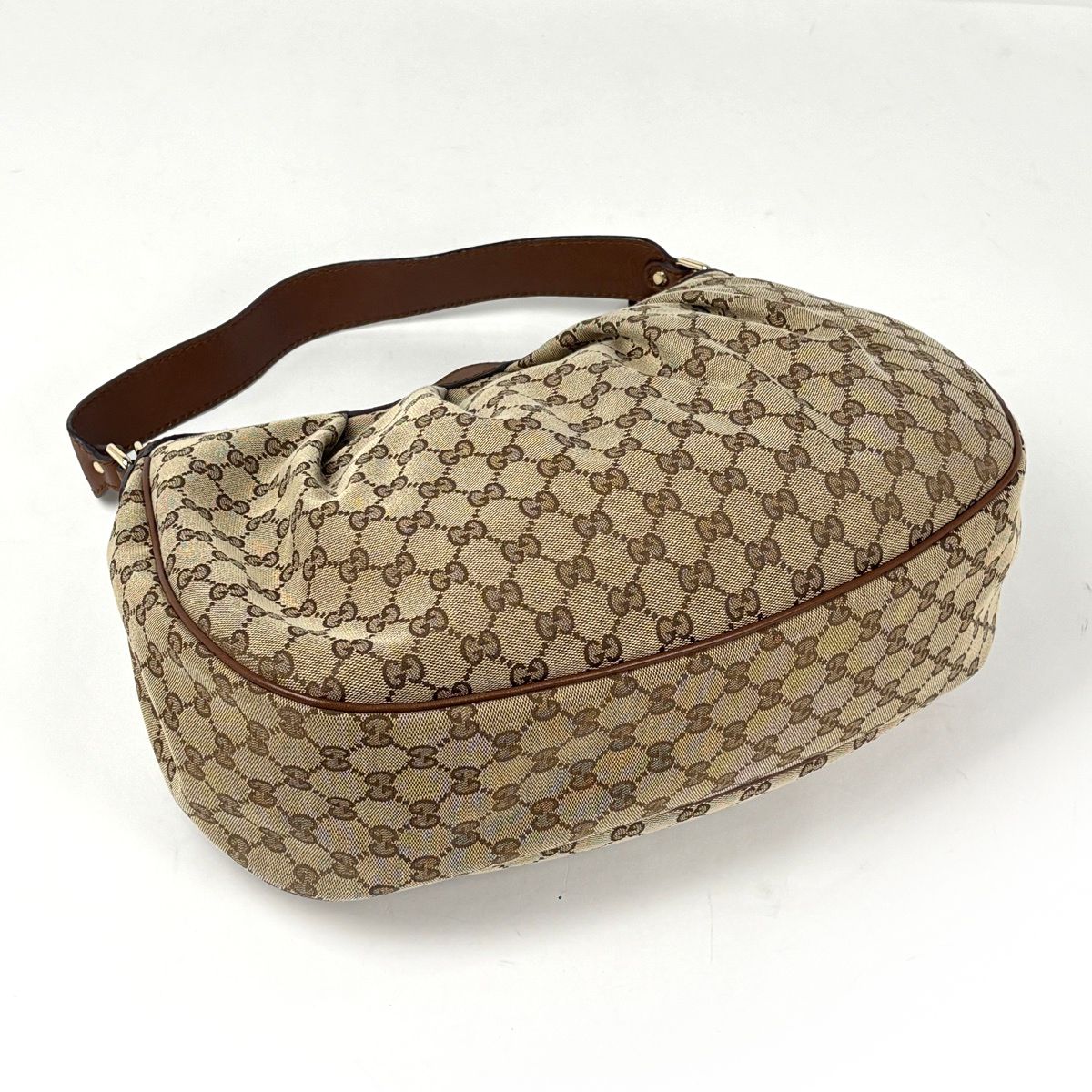 Gucci GG Pattern Ski Shoulder Bag Canvas Brown — view 2