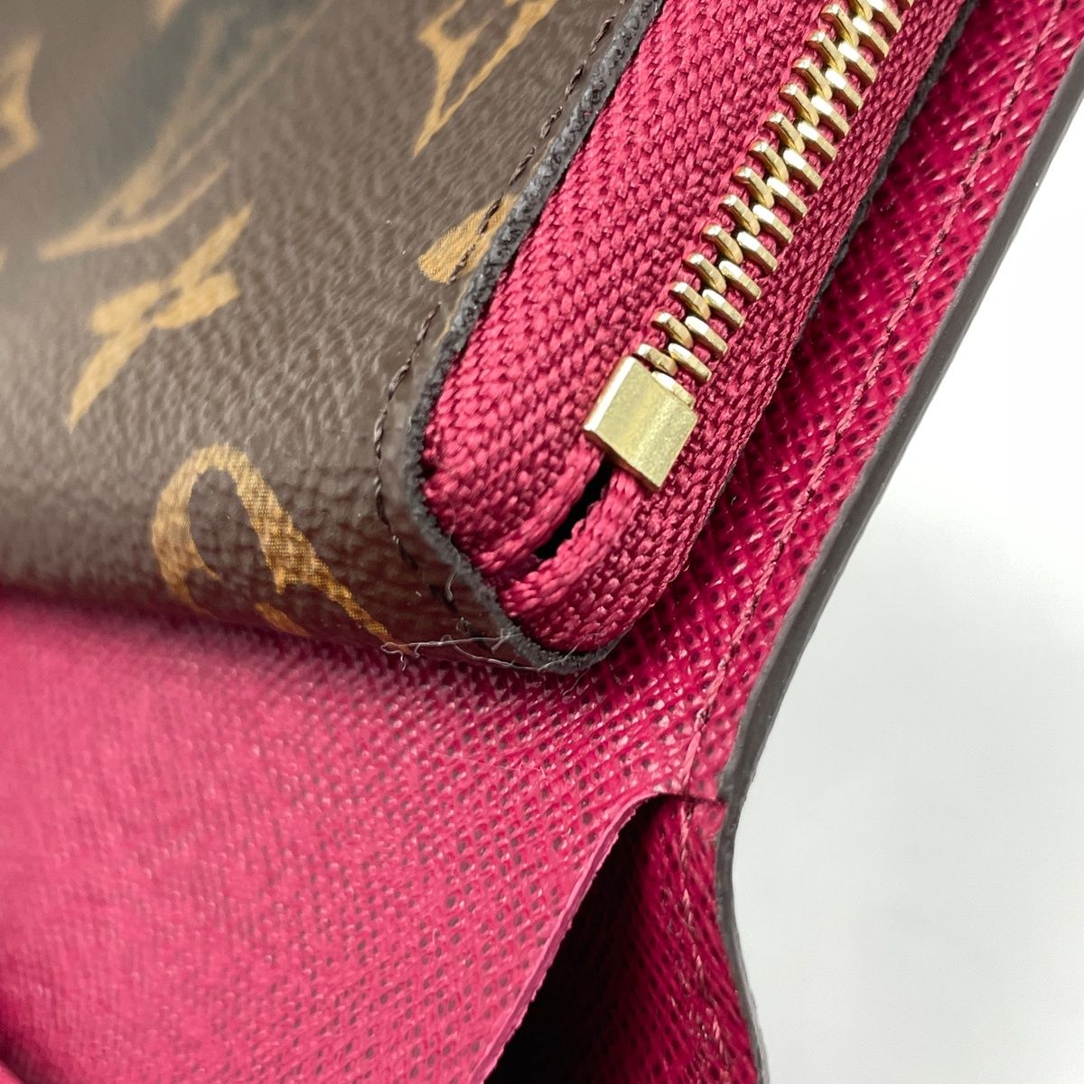 Louis Vuitton Portefeuille Juliette Bifold Wallet Monogram Brown Fuchsia — view 5