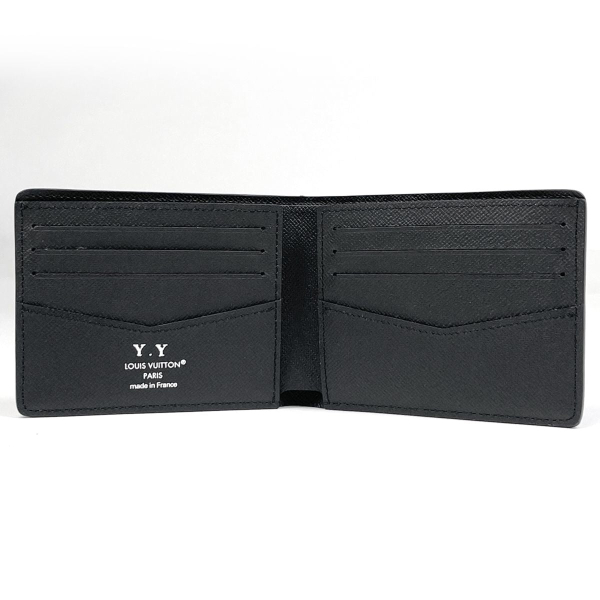 Louis Vuitton Portefeuille Calf Bifold Wallet Taiga Noir — view 6