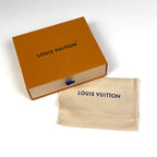 Louis Vuitton Portefeuille Calf Bifold Wallet Taiga Noir — view 7