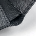 Louis Vuitton Portefeuille Calf Bifold Wallet Taiga Noir — view 4