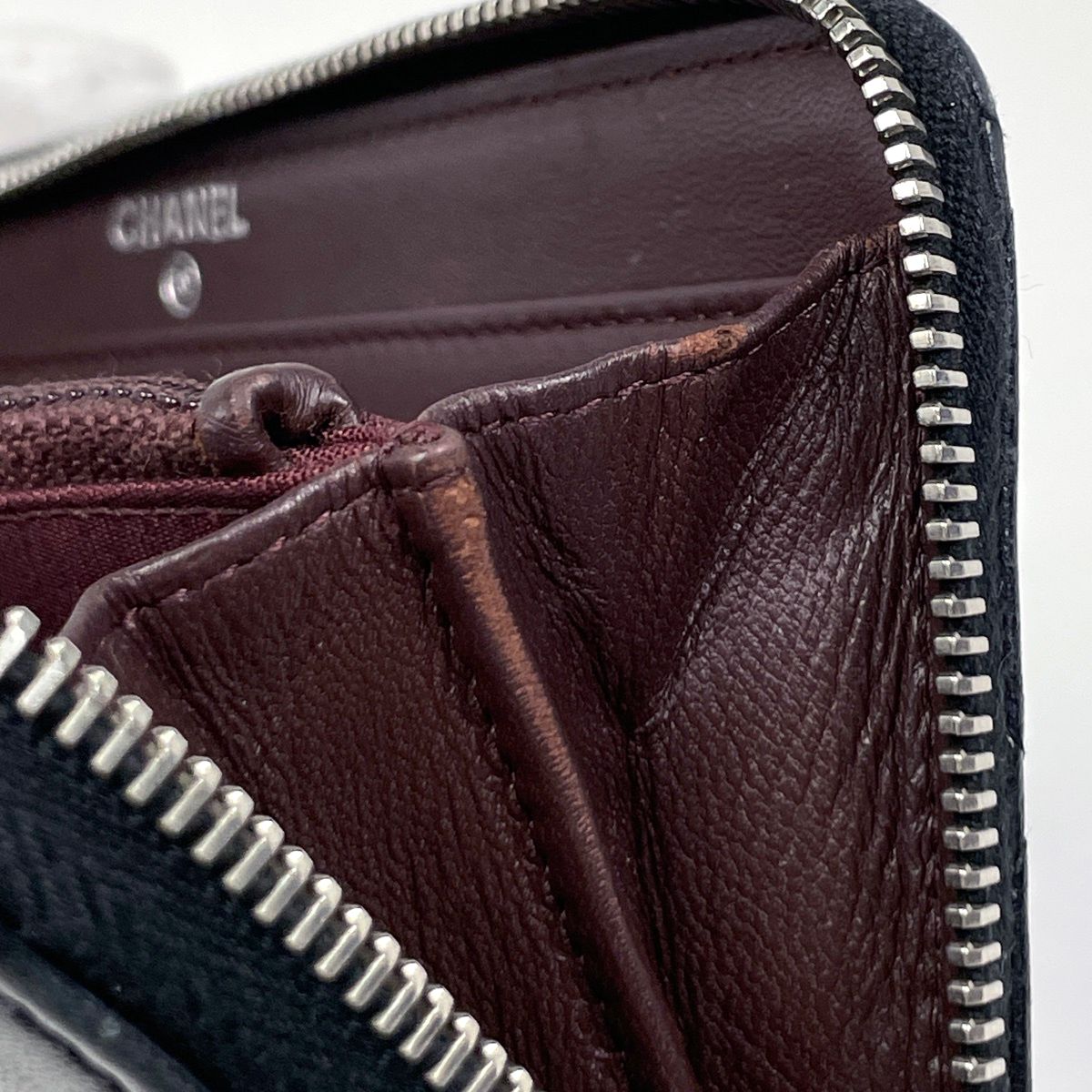 Chanel CC Logo L-shaped Zipper Wallet Quilted Leather Black — view 6