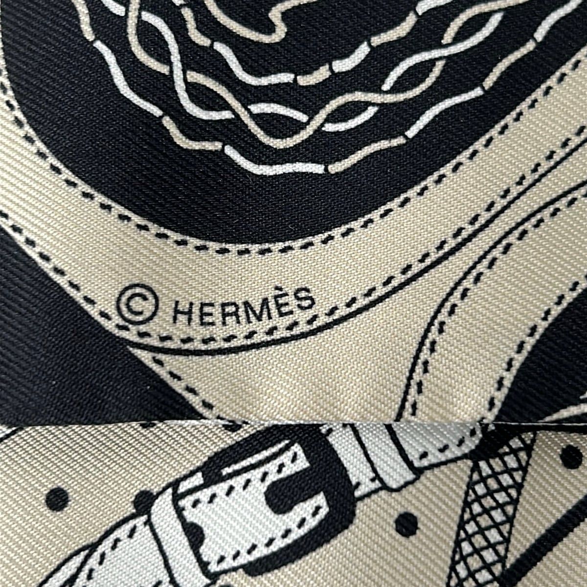 Hermes Scarf Twill Gray Ju Noir Blanc Ribbon Festival Des Amazones — view 2