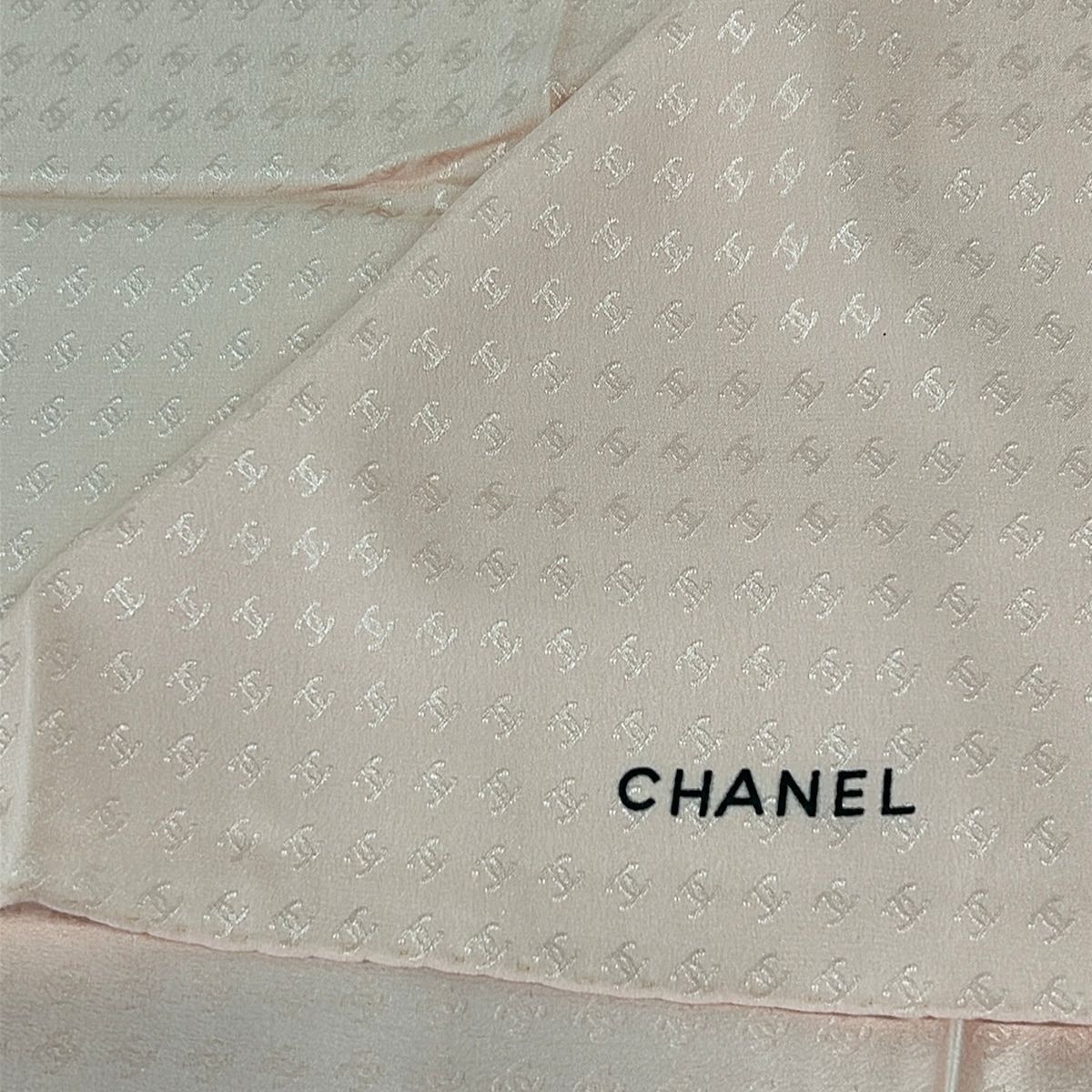 Chanel Scarf Pink Black — view 2
