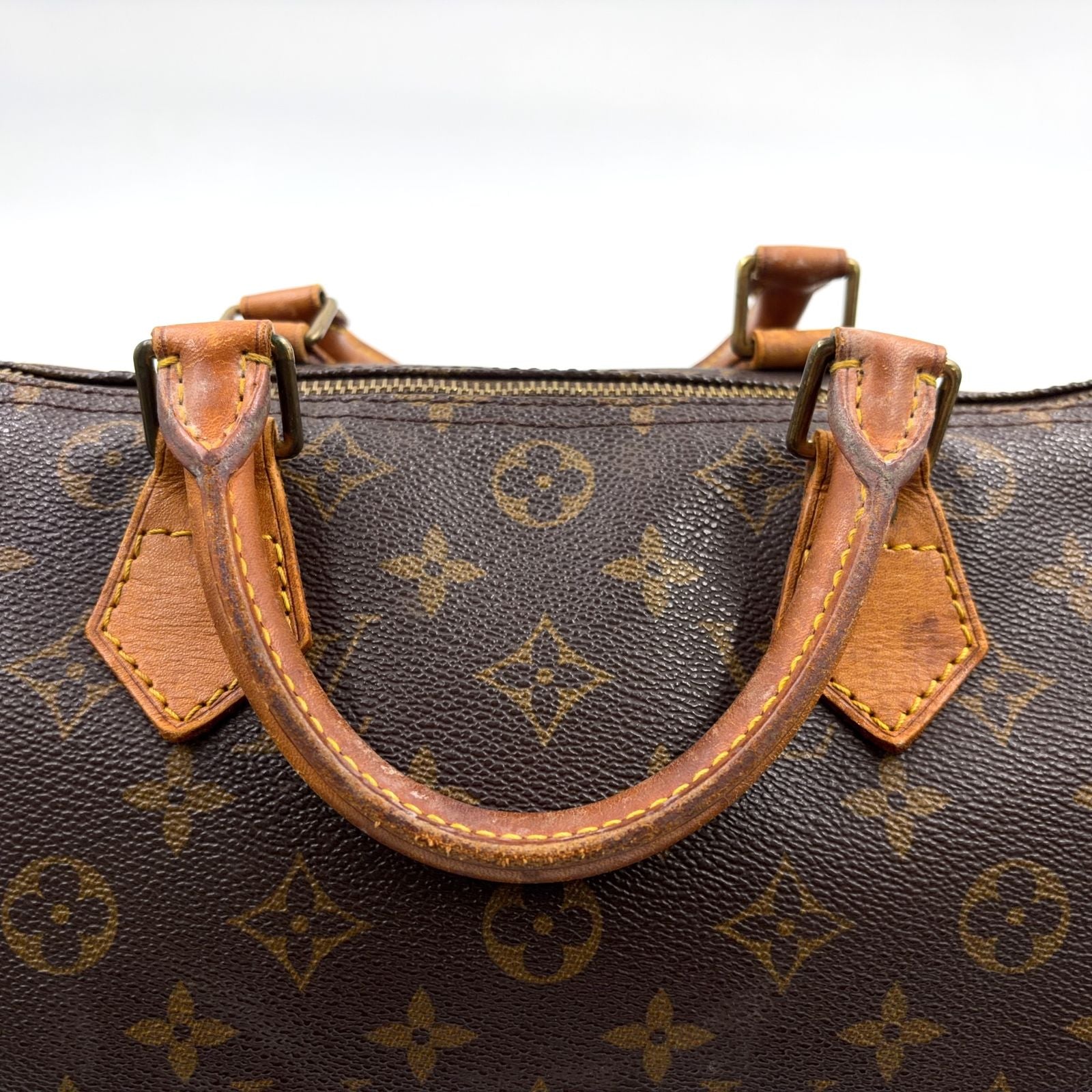 Louis Vuitton Speedy 30 Monogram Leather Brown Handbag Gold — view 6