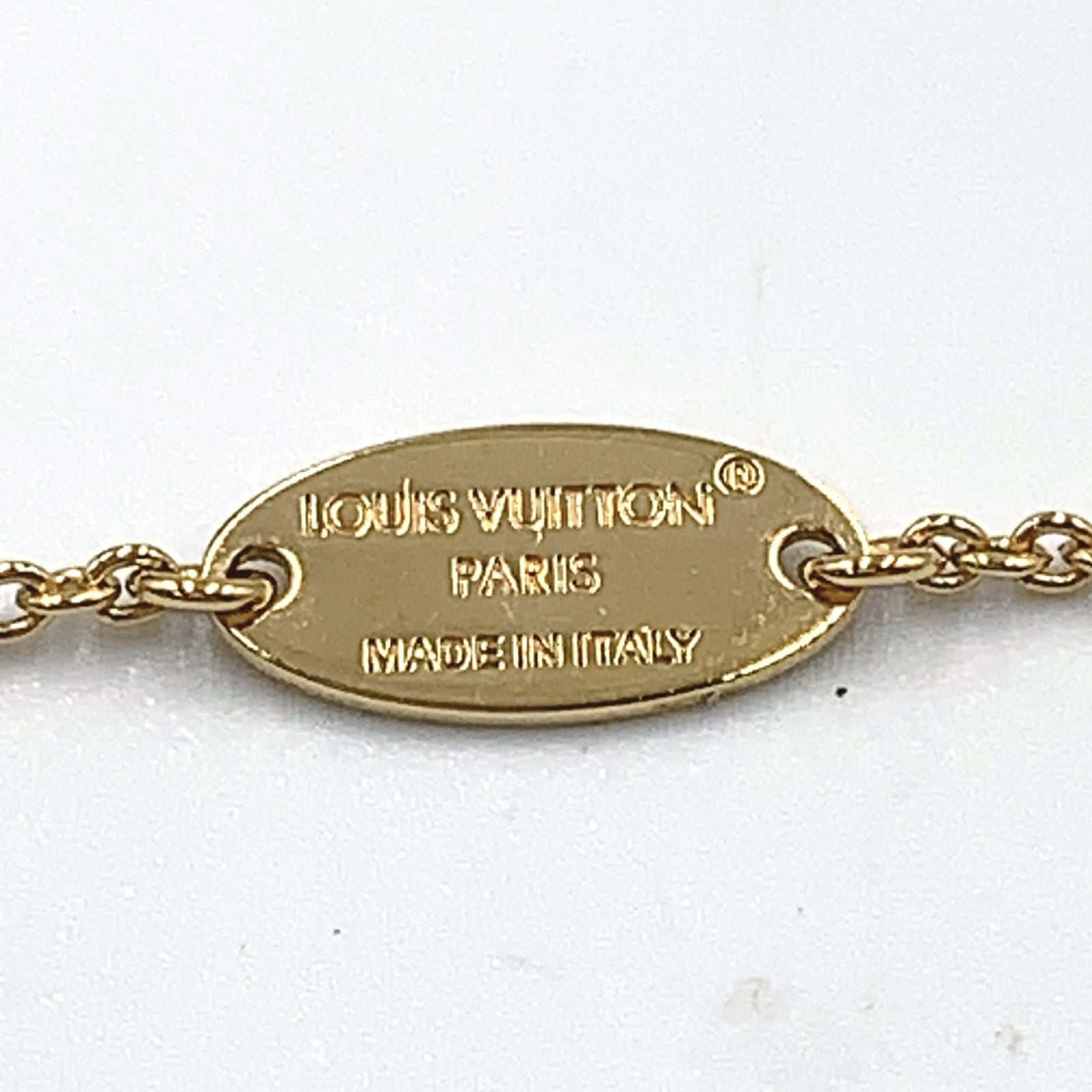 Louis Vuitton LV Iconic Enamel Gold White Necklace — view 4