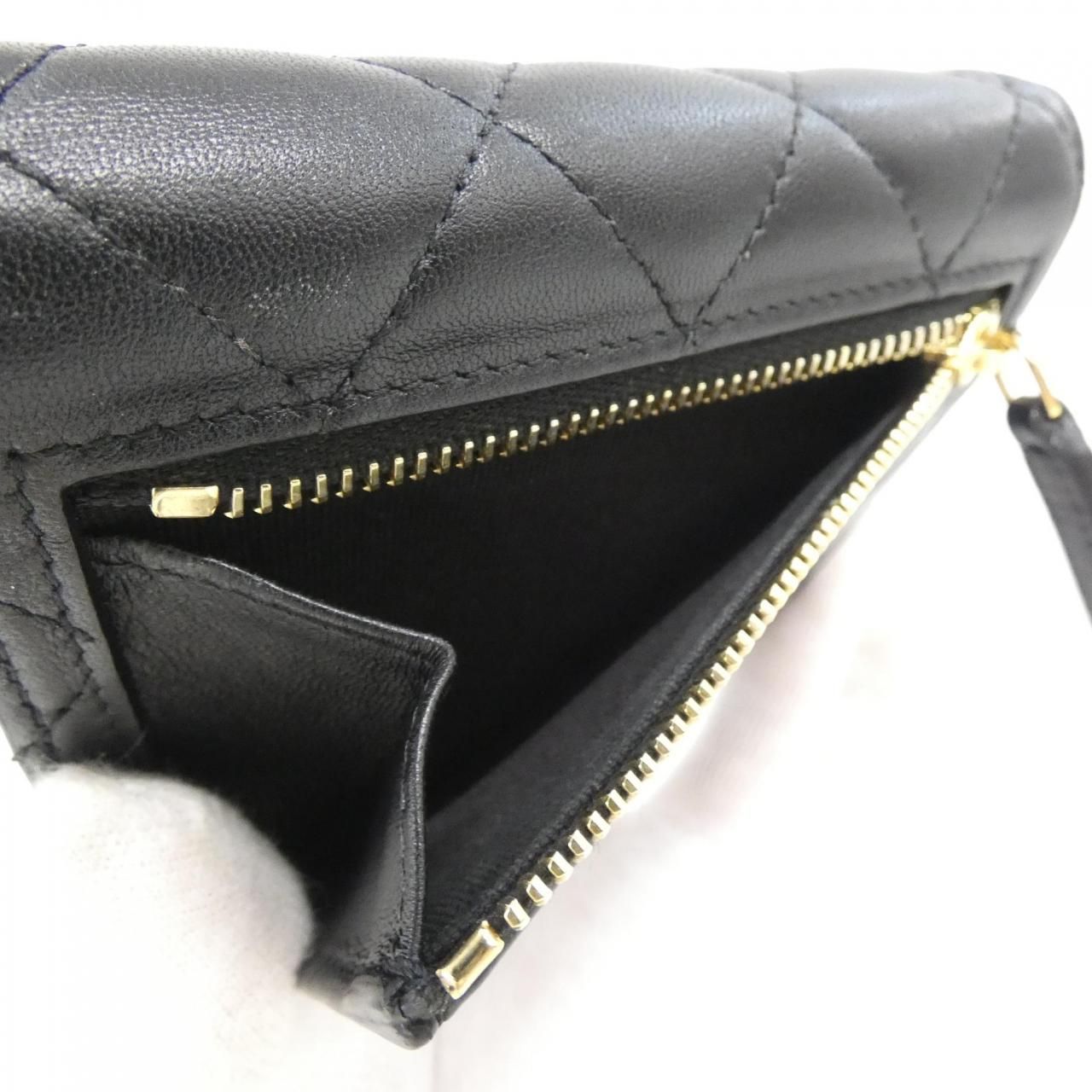 Chanel Timeless Classic Line Wallet — view 9