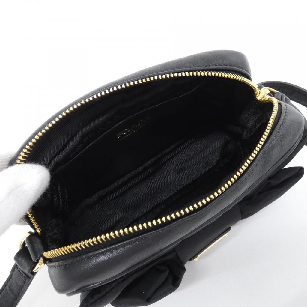Prada Shoulder Bag Gold — view 6