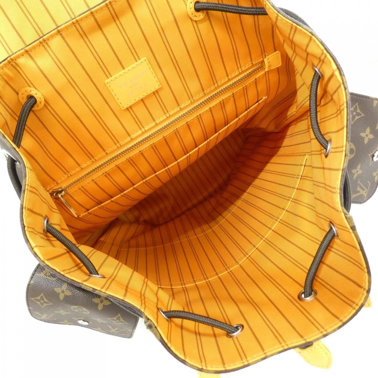 Louis Vuitton Monogram Macassar Christopher MM Backpack — view 9
