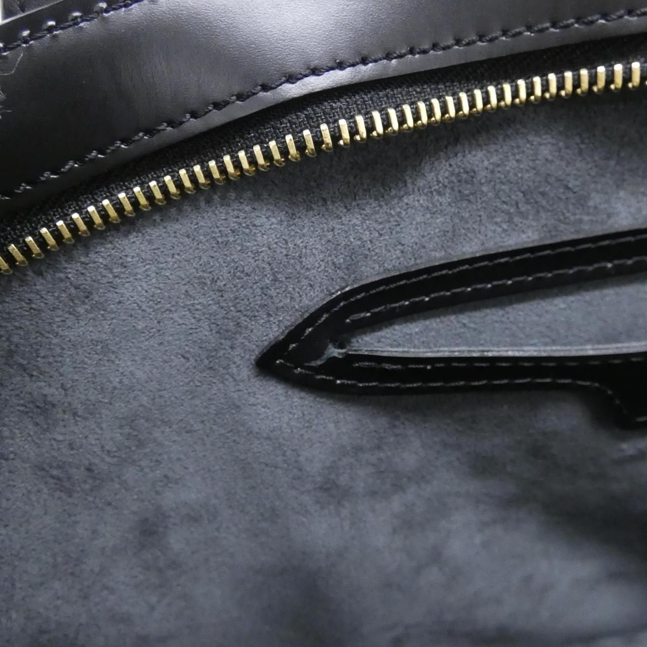 Louis Vuitton Epi Saint Jacques — view 8