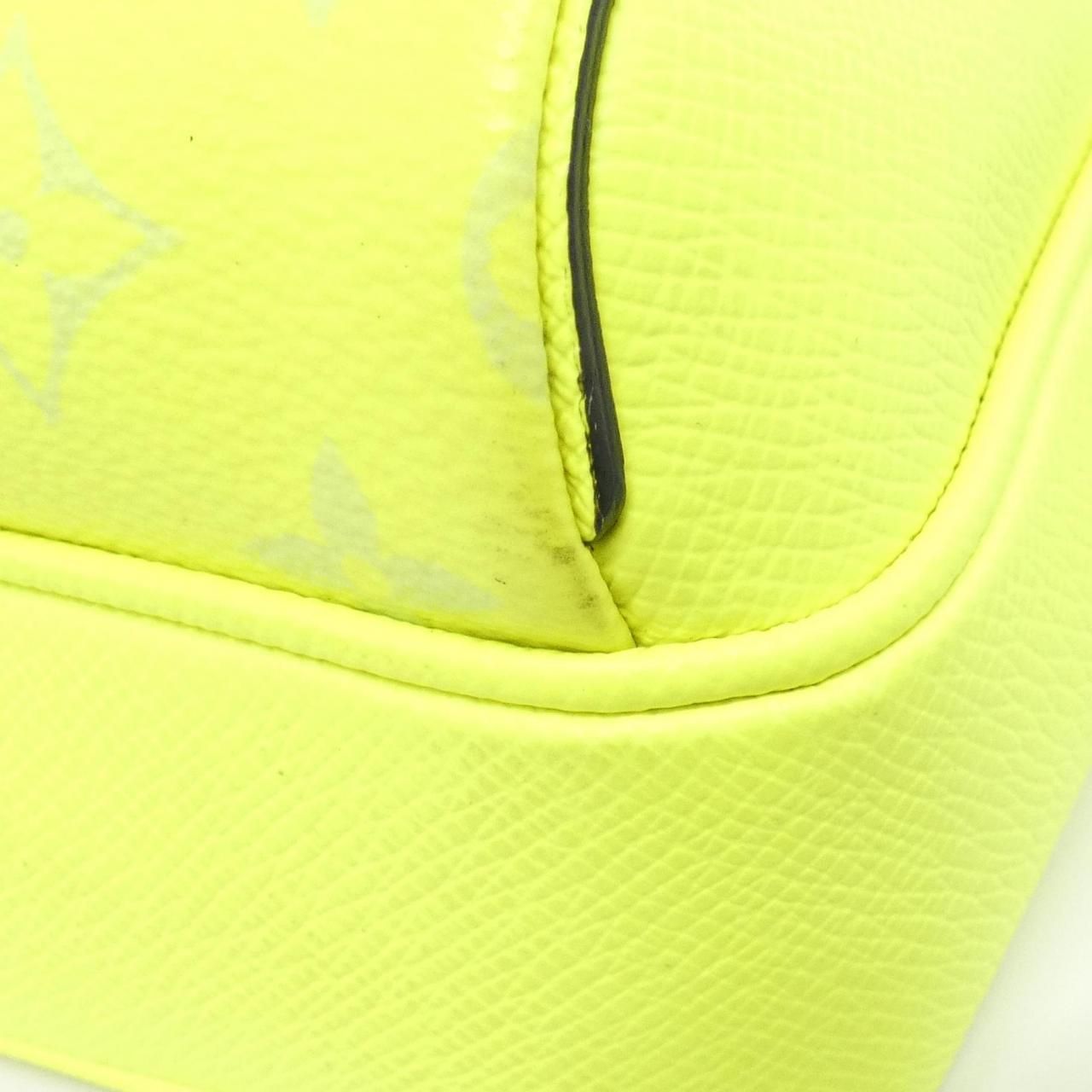 Louis Vuitton Taiga Llama Outdoor Messenger PM Shoulder — view 3
