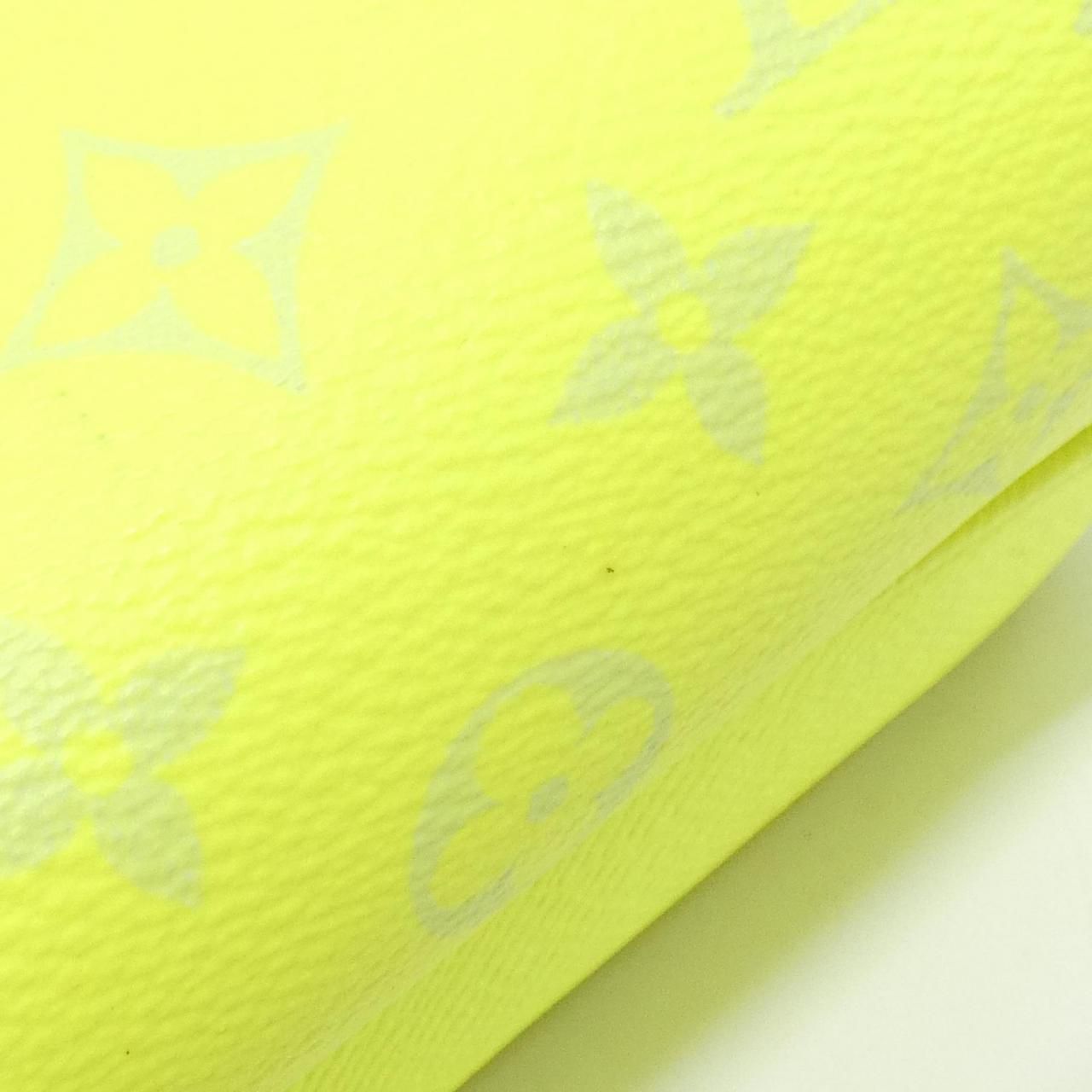 Louis Vuitton Taiga Llama Outdoor Messenger PM Shoulder — view 4