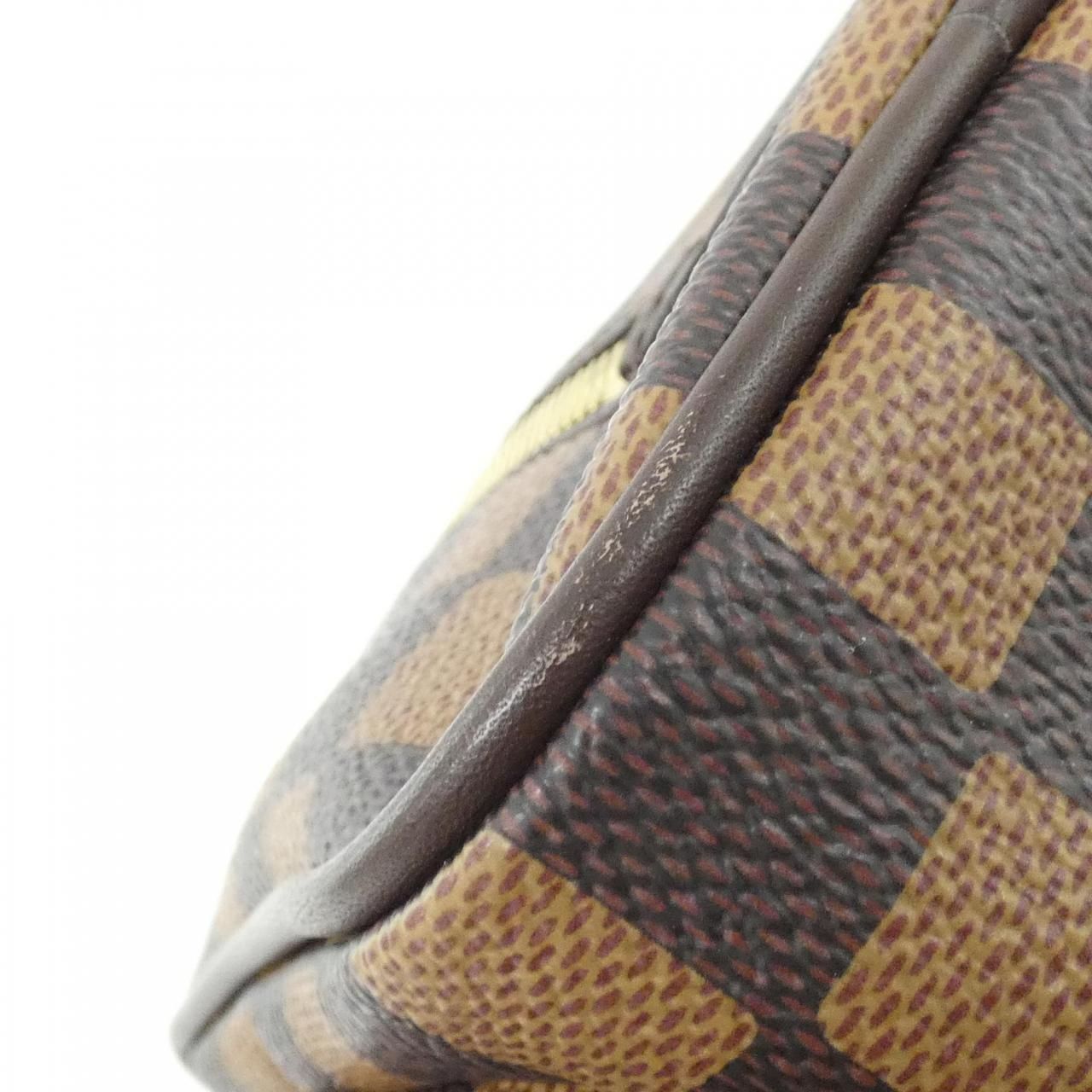 Louis Vuitton Damier Friendship Dopp Kit Pouch — view 4