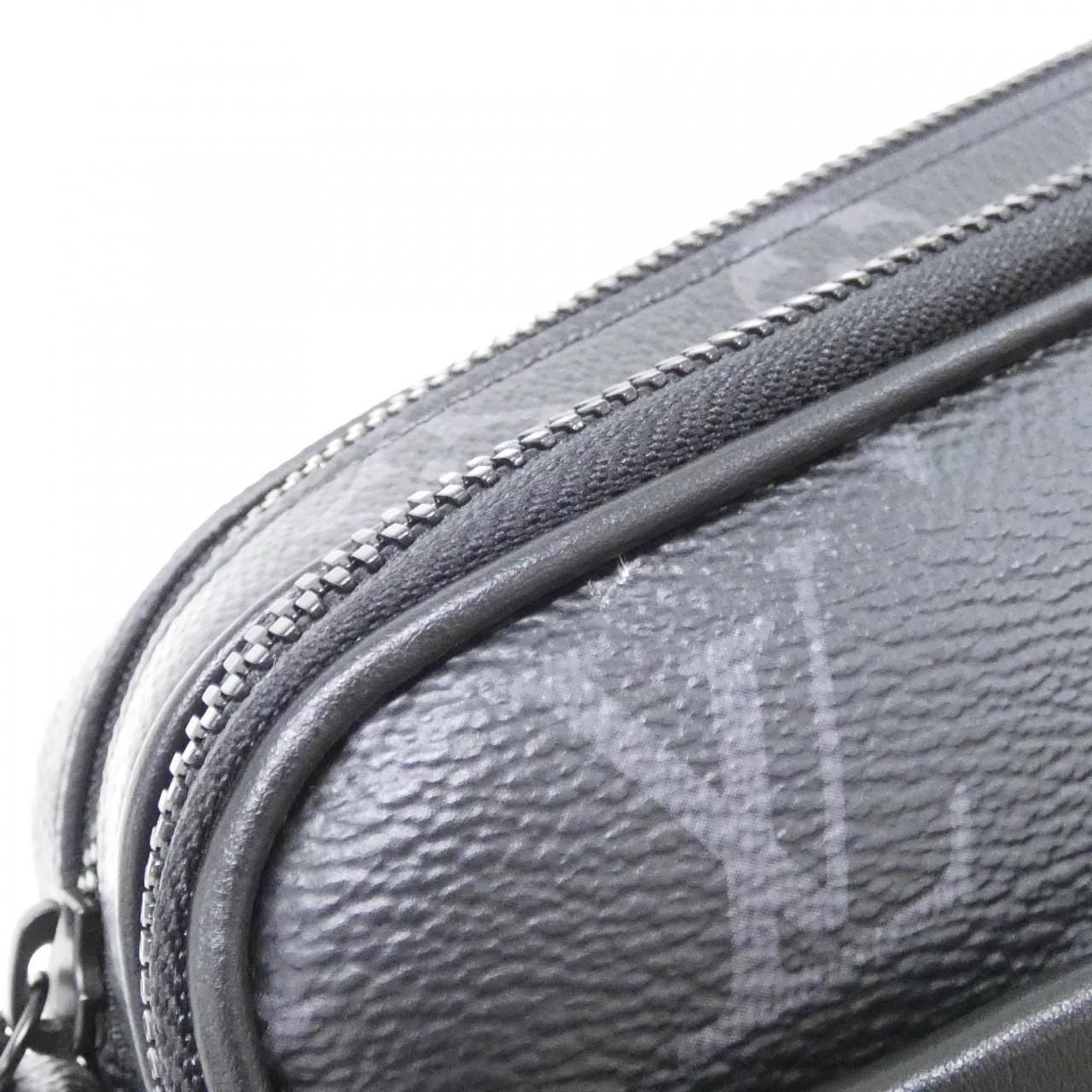 Louis Vuitton Monogram Eclipse Alpha Messenger Shoulder — view 4