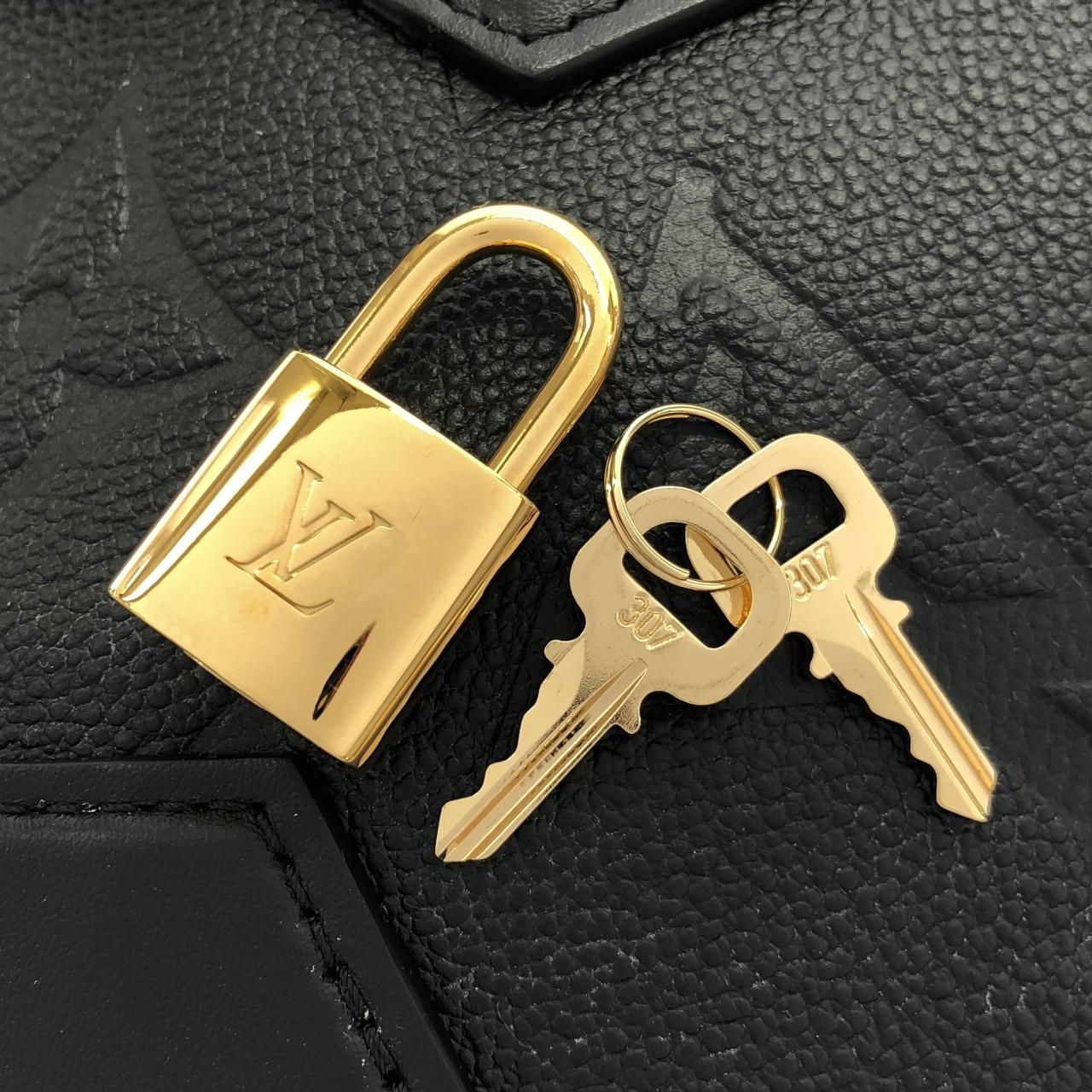 Louis Vuitton Monogram Empreinte Speedy Bandouliere 20 cm Boston — view 5