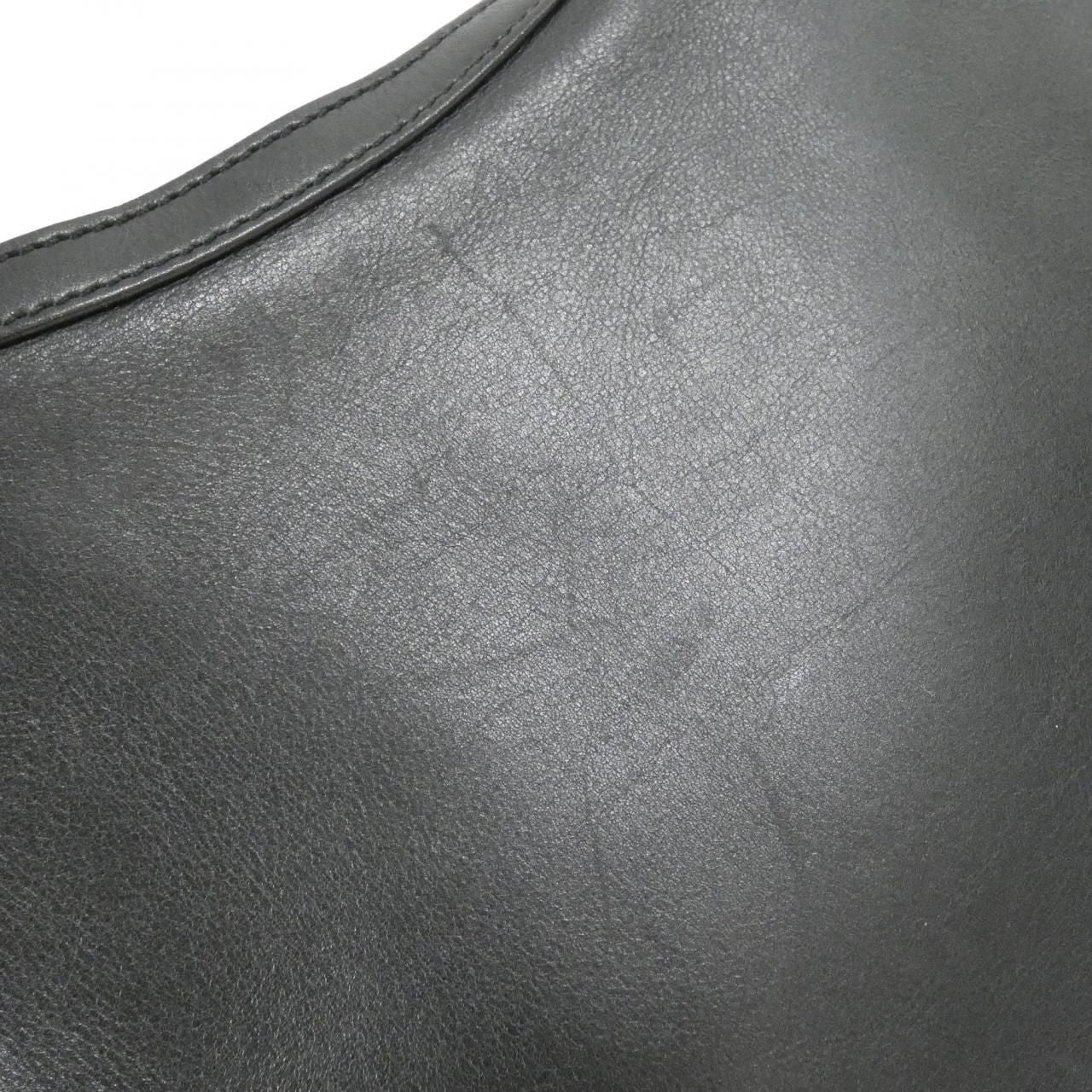 Gucci Vintage 001 Shoulder — view 5