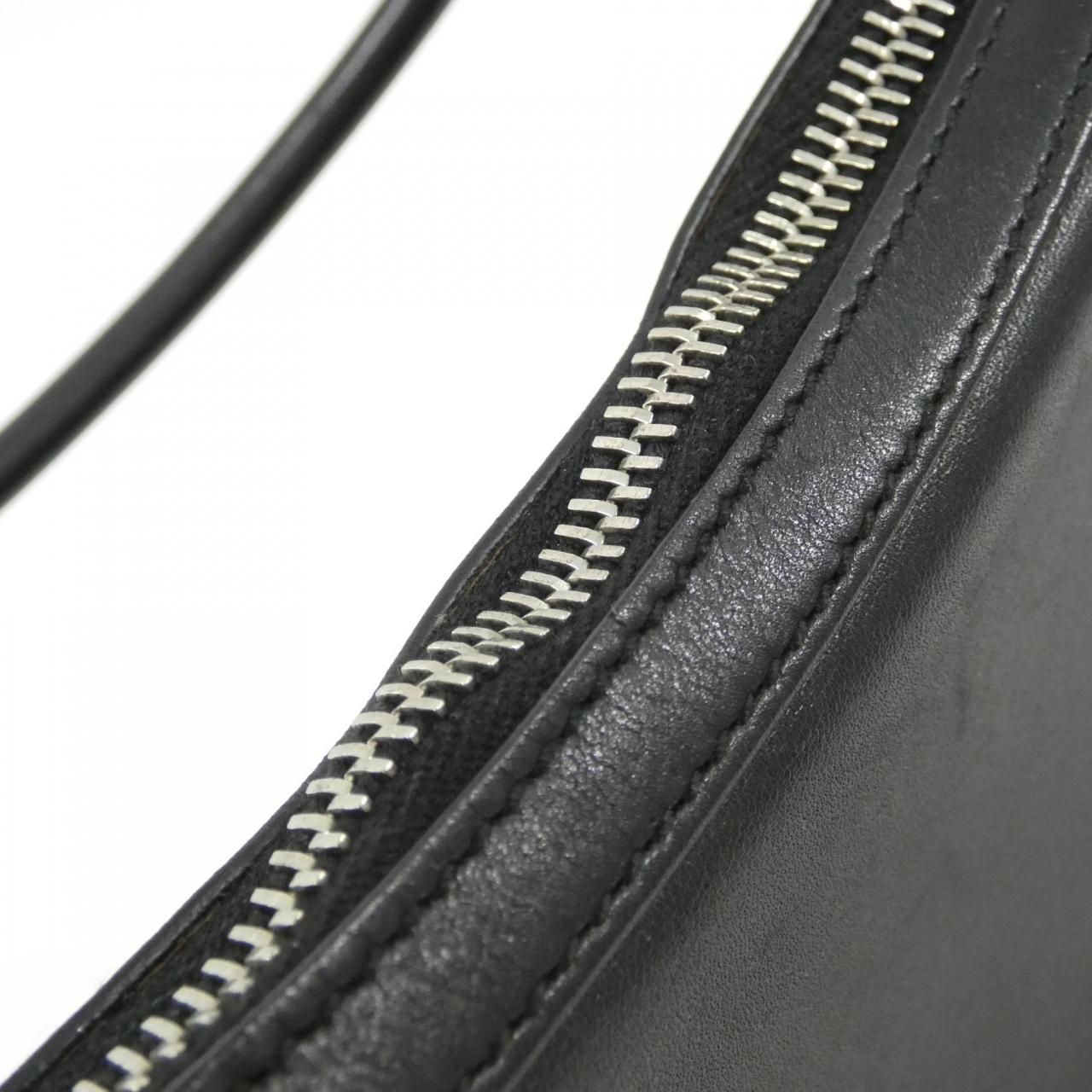 Gucci Vintage 001 Shoulder — view 7