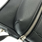 Louis Vuitton Taiga Bum Bag Outdoor — view 7