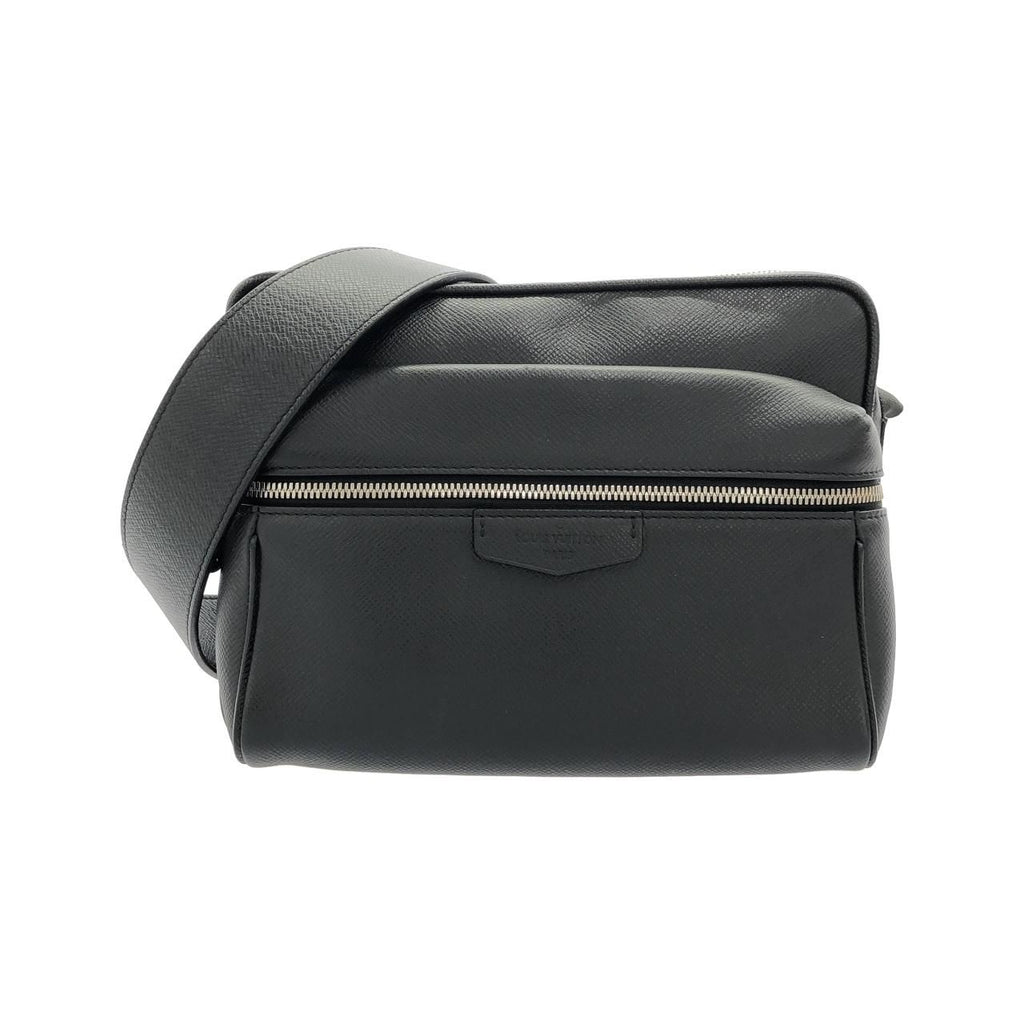 Louis Vuitton Taiga Bum Bag Outdoor