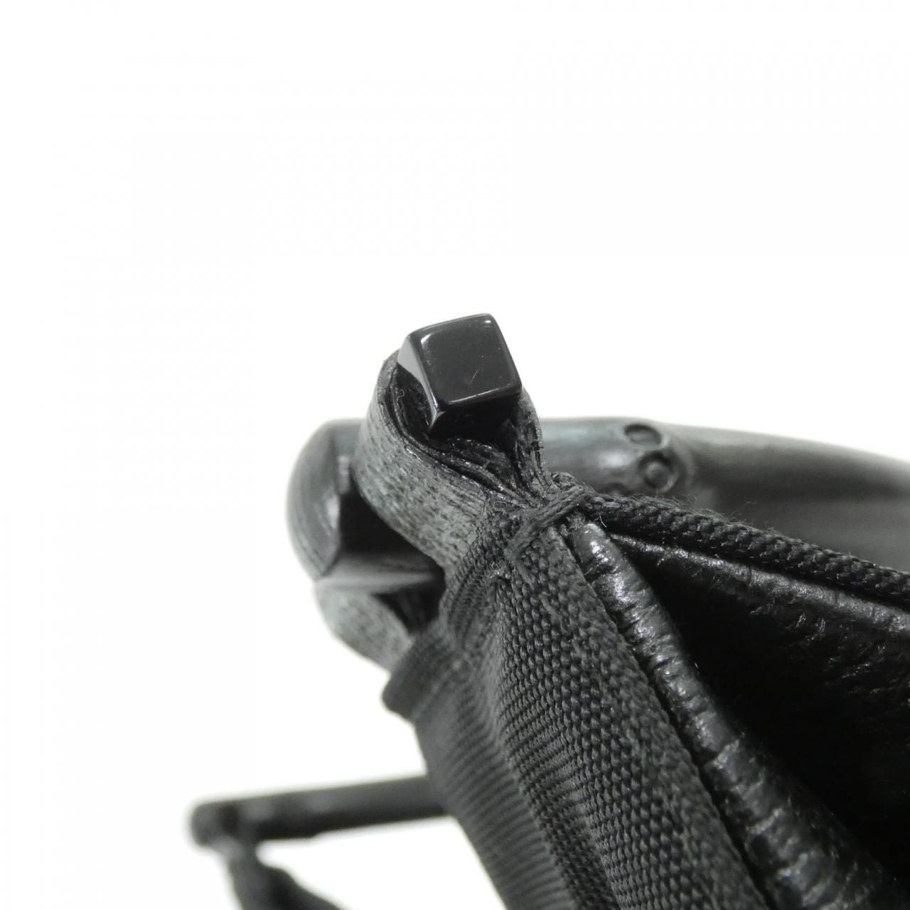 Gucci Vintage 001 Shoulder — view 4