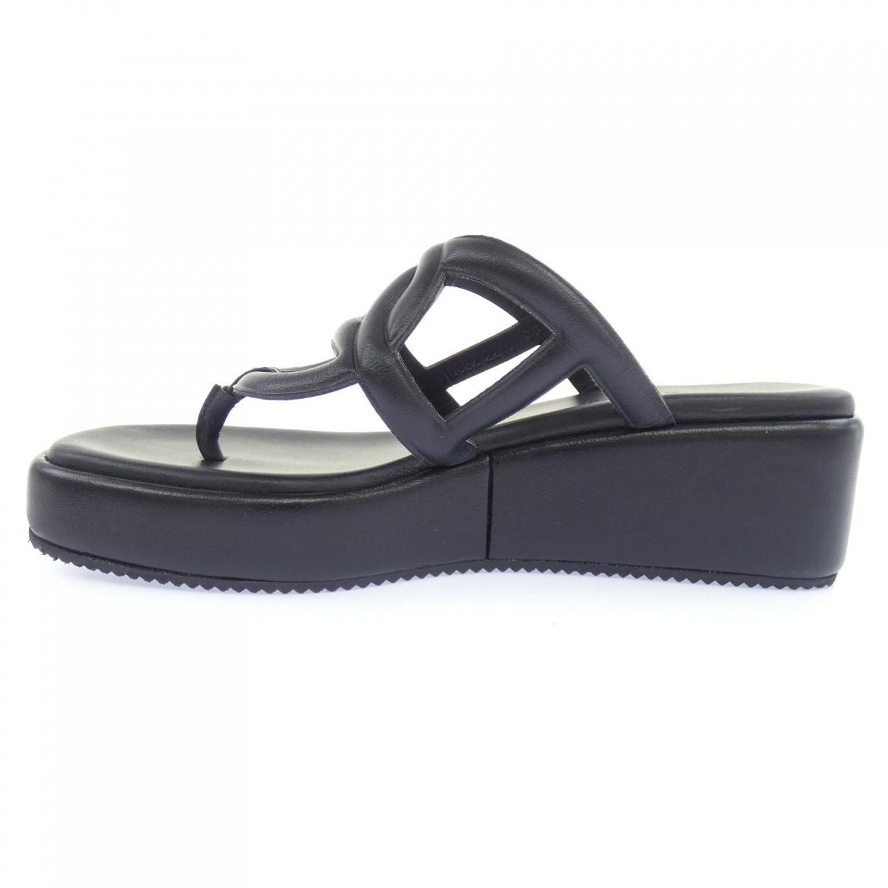 Hermes Gipsy Chaine D'ancre Sandals — view 2
