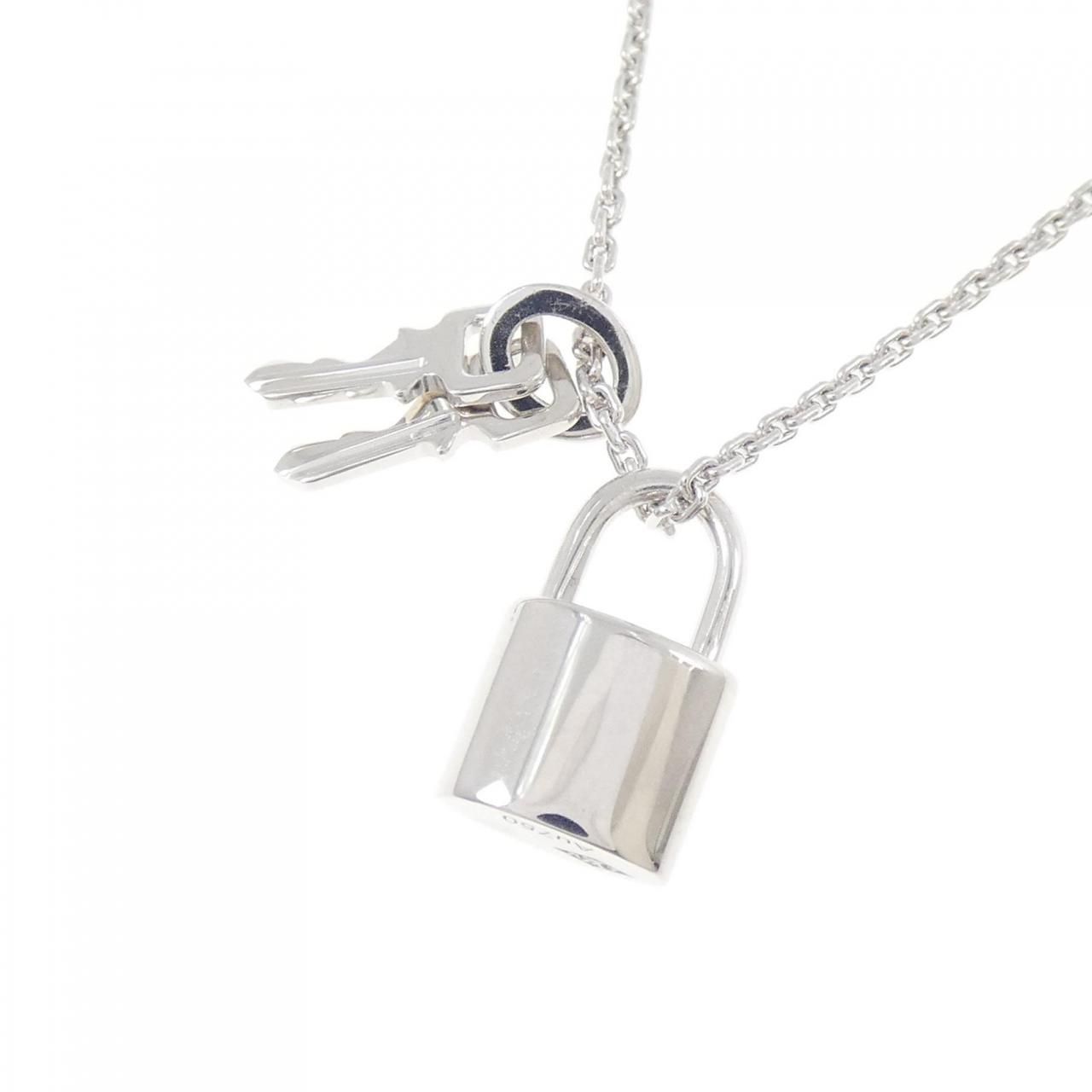 Louis Vuitton Pendentif Lockit Necklace — view 4