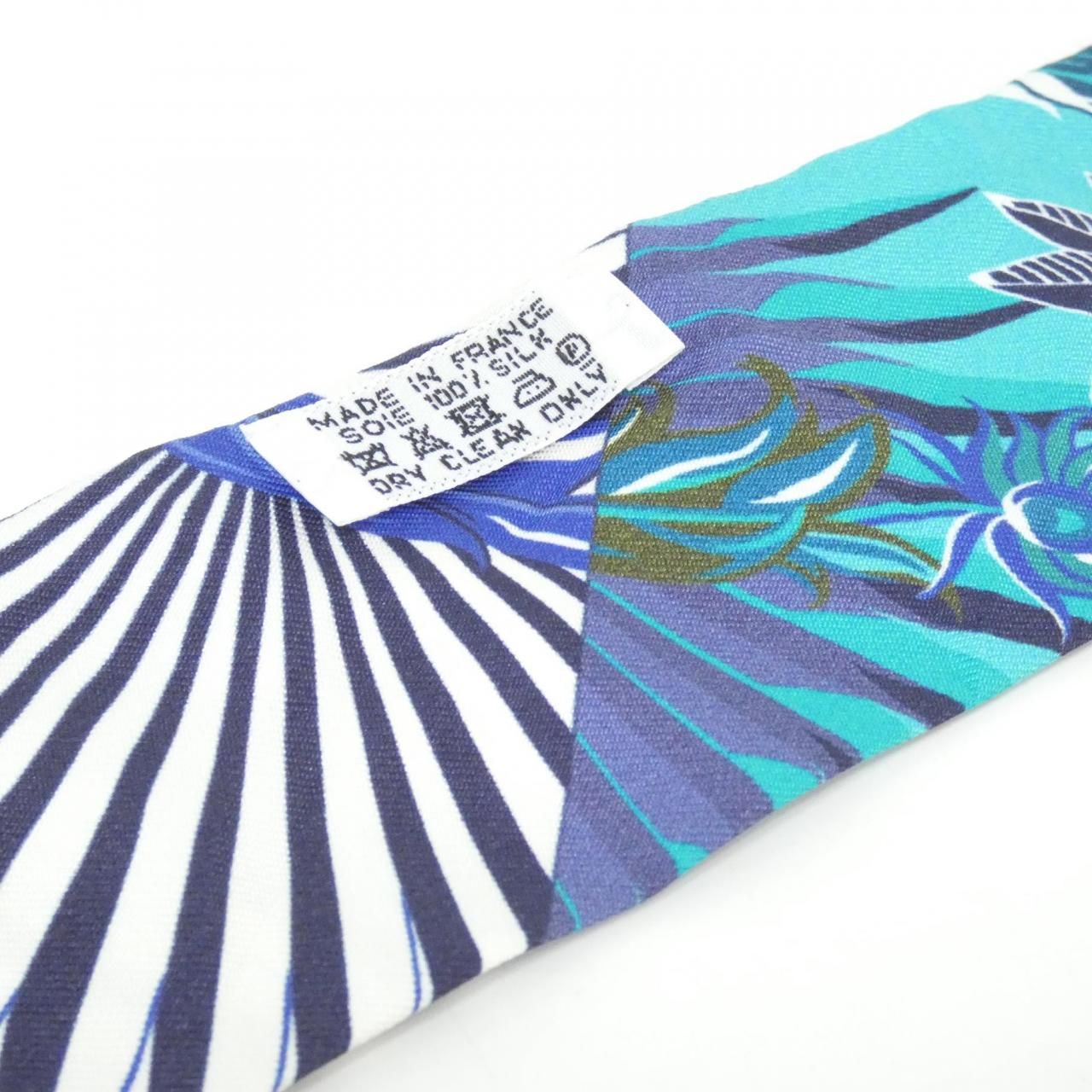 Hermes Twilly Scarf Blue — view 5