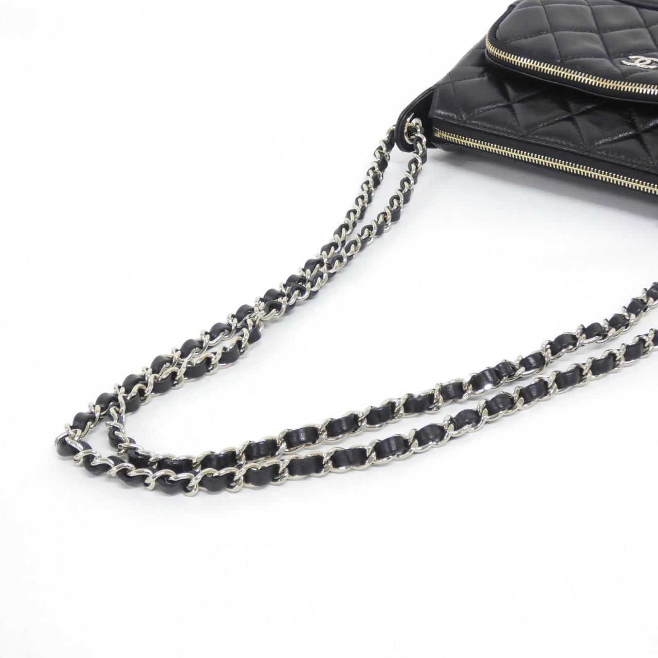 Chanel Shoulder Bag Black — view 5