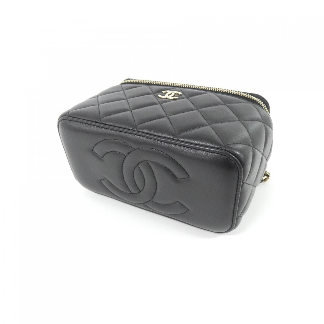 Chanel Bag Handbag Black — view 3