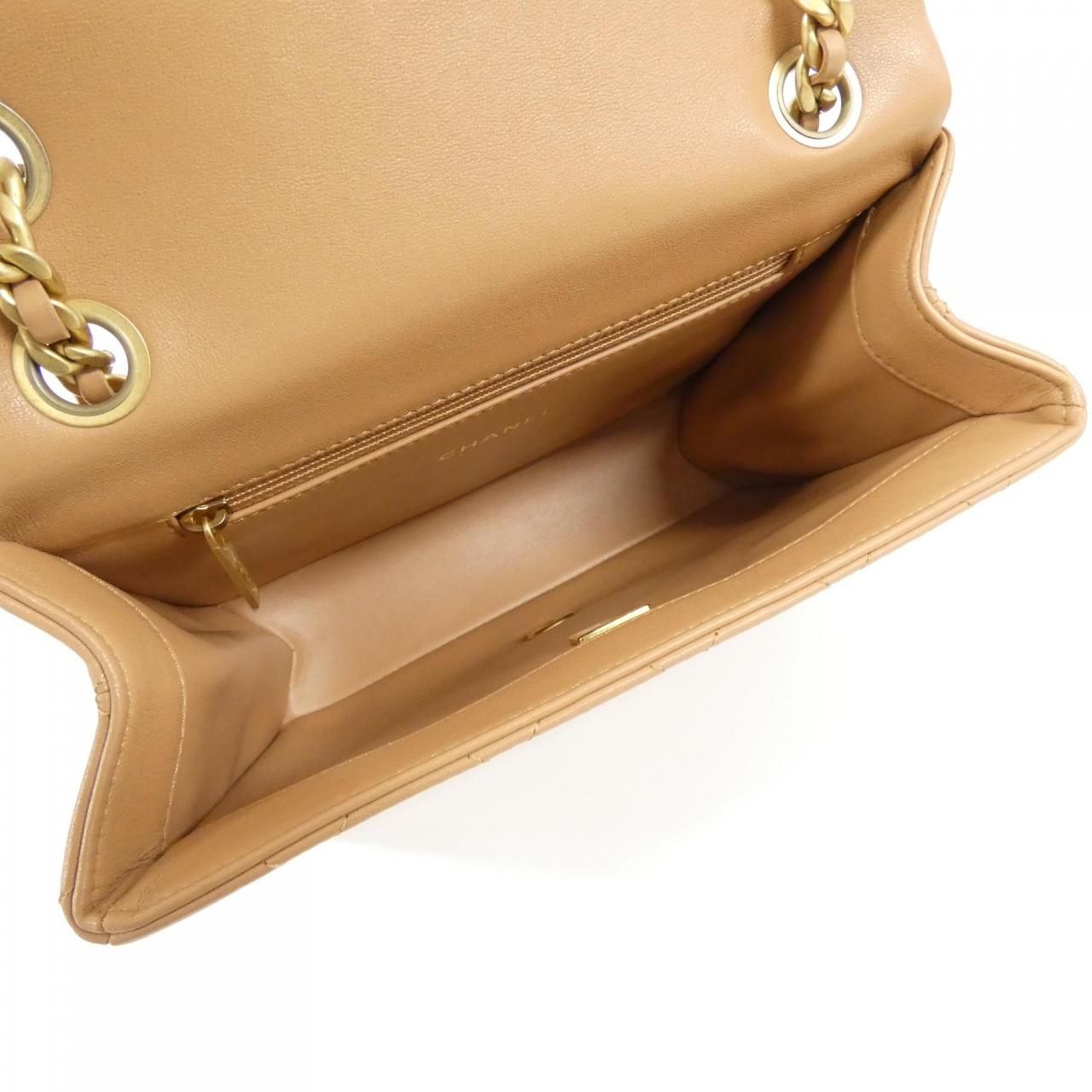 Chanel Shoulder Bag Beige — view 9