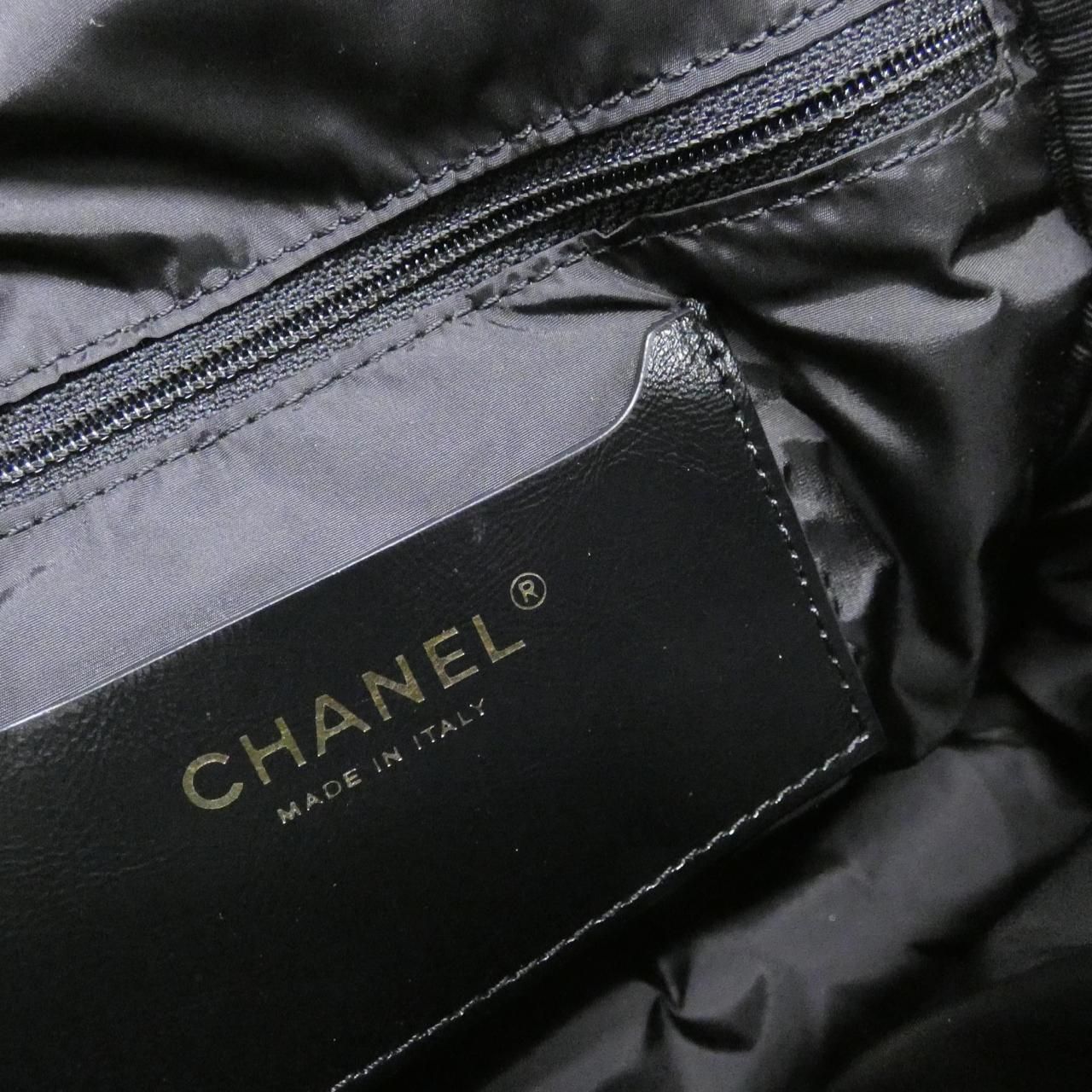 Chanel Backpack Black — view 9