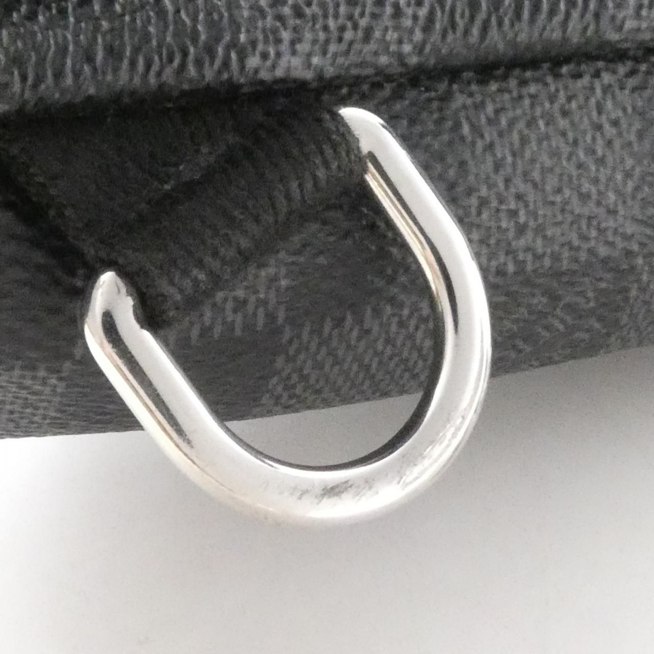 Louis Vuitton Damier Graphite Avenue Sling — view 6