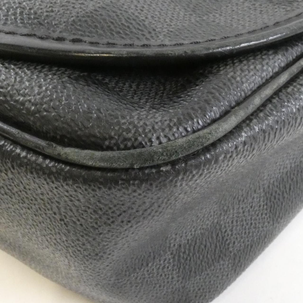 Louis Vuitton Damier Graphite Daniel GM Shoulder — view 3